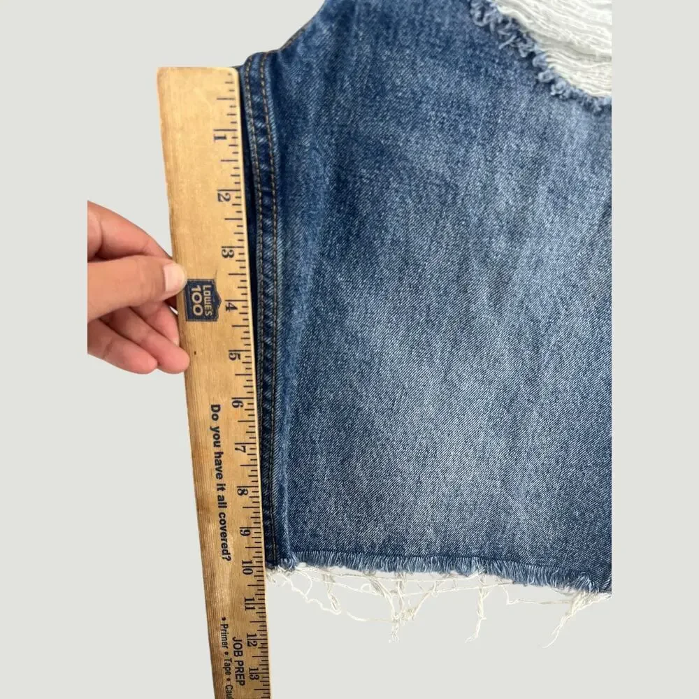 VTG Levi’s 511 Y2K Cutoff Denim Shorts Distressed Raw Hem W36